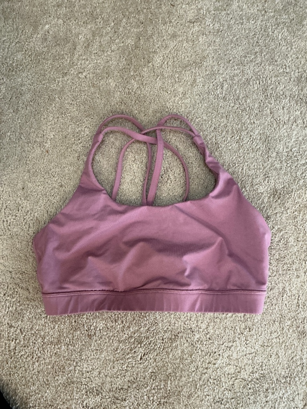 Lululemon sports bra